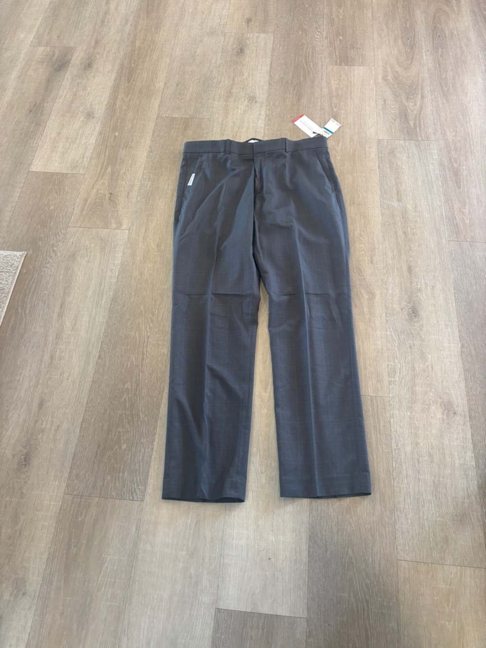 Perry Ellis Men's Dark Gray Dress Pants